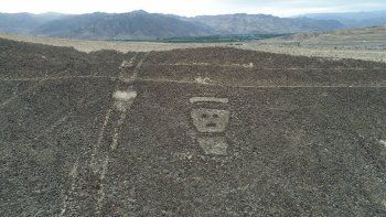 Nuevos geoglifos descubiertos en Perú son más antiguos que las Líneas de Nazca