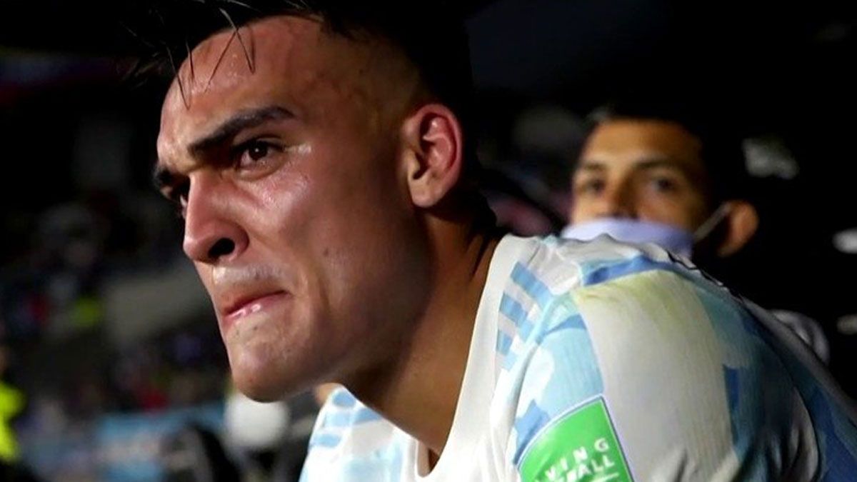 Lautaro Martínez no pudo contener la emoción luego de su gol