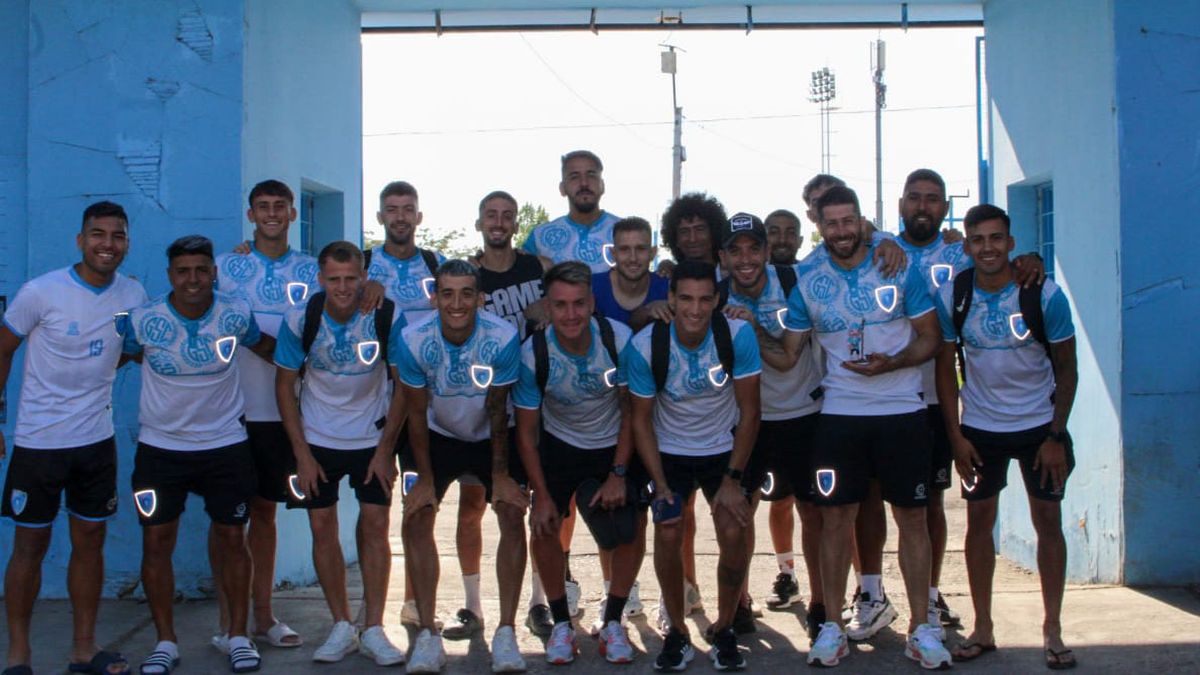 Gutiérrez Sport Club jugará este domingo desde las 18 la primera final ante Alianza en San Juan. Gutiérrez Sport Club jugará este domingo desde las 18 la primera final ante Alianza en San Juan.