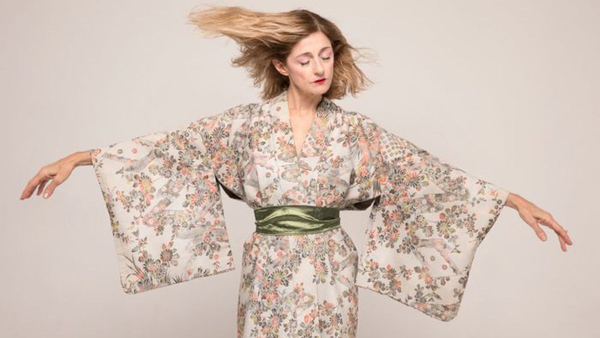 Carola Reyna interpreta el unipersonal "Okasan, diario de viaje de una madre" Carola Reyna interpreta el unipersonal "Okasan, diario de viaje de una madre"