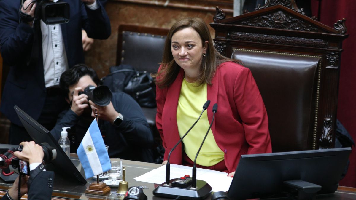 Cecilia Moreau le agradeció a Sergio Massa por la templanza que tuvo para administrar la Cámara de Diputados.