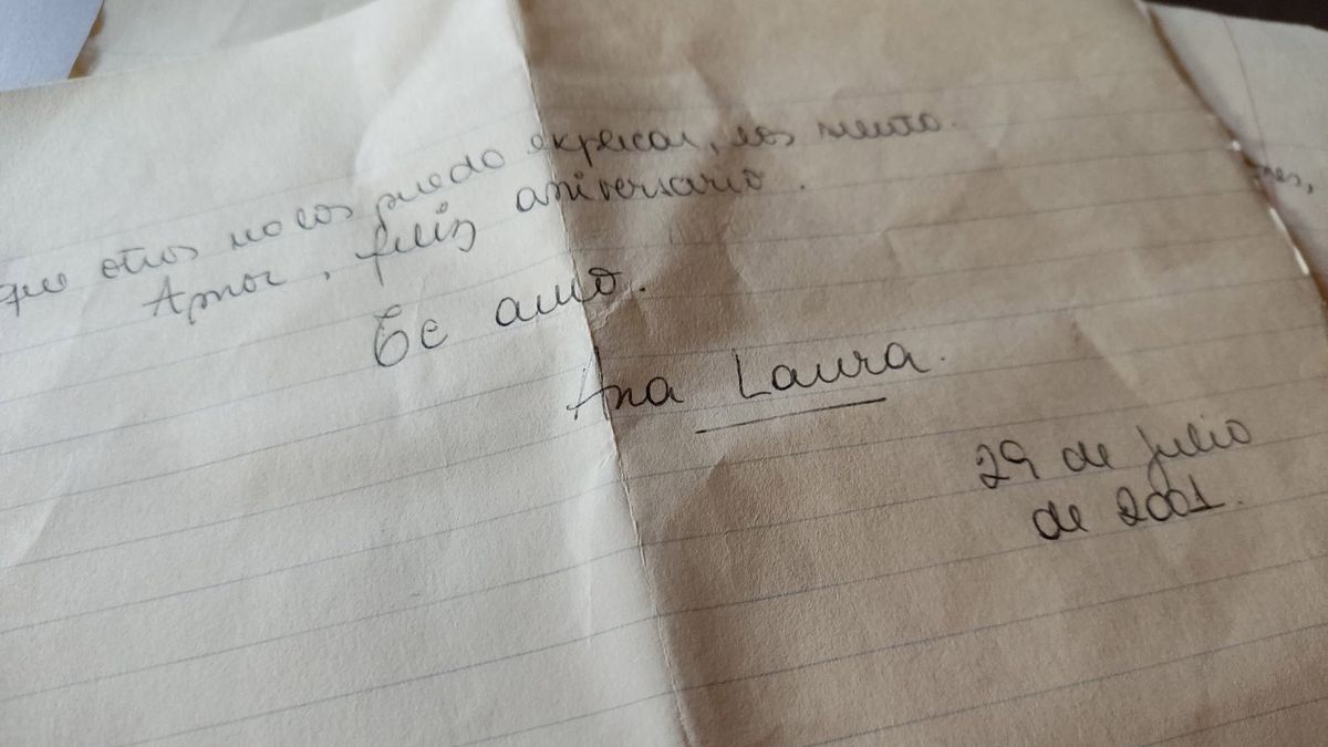 Subió a Twitter una carta de su ex y recibió una inesperada respuesta de su actual