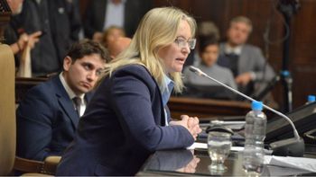 Hebe Casado despidió a legisladores con un mensaje en las redes y apuntó a los que venden humo Hebe Casado despidió a legisladores con un mensaje en las redes y apuntó a los que venden humo