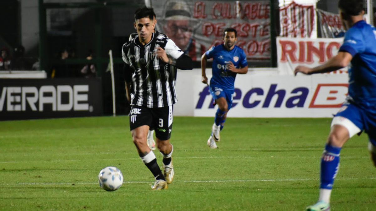 Gimnasia y Esgrima beat Unión de Santa Fe and advanced to the round in the Argentine Cup