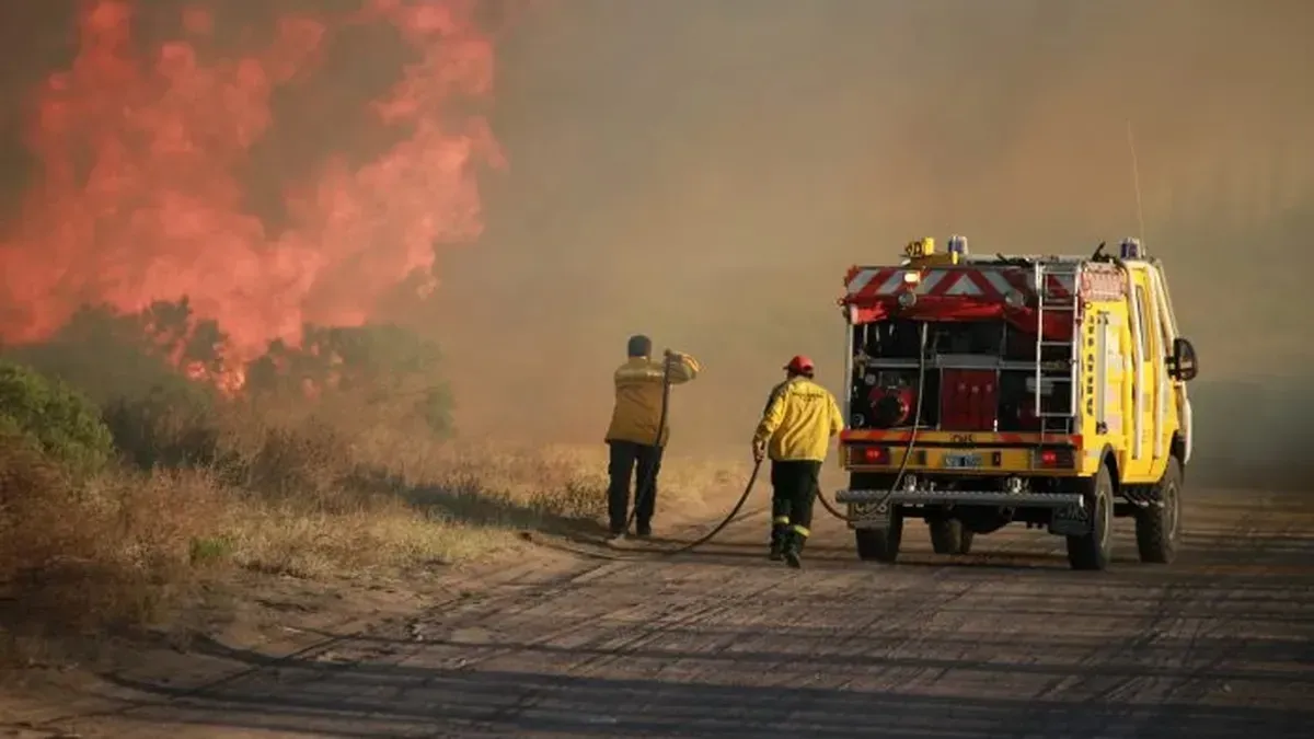 Las temperaturas y la sequía no colaboran y emitieron alerta de incendios forestales. Las temperaturas y la sequía no colaboran y emitieron alerta de incendios forestales.