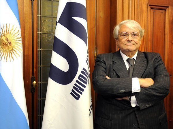Los industriales advirtieron que puede haber pérdida de empleos en 2014