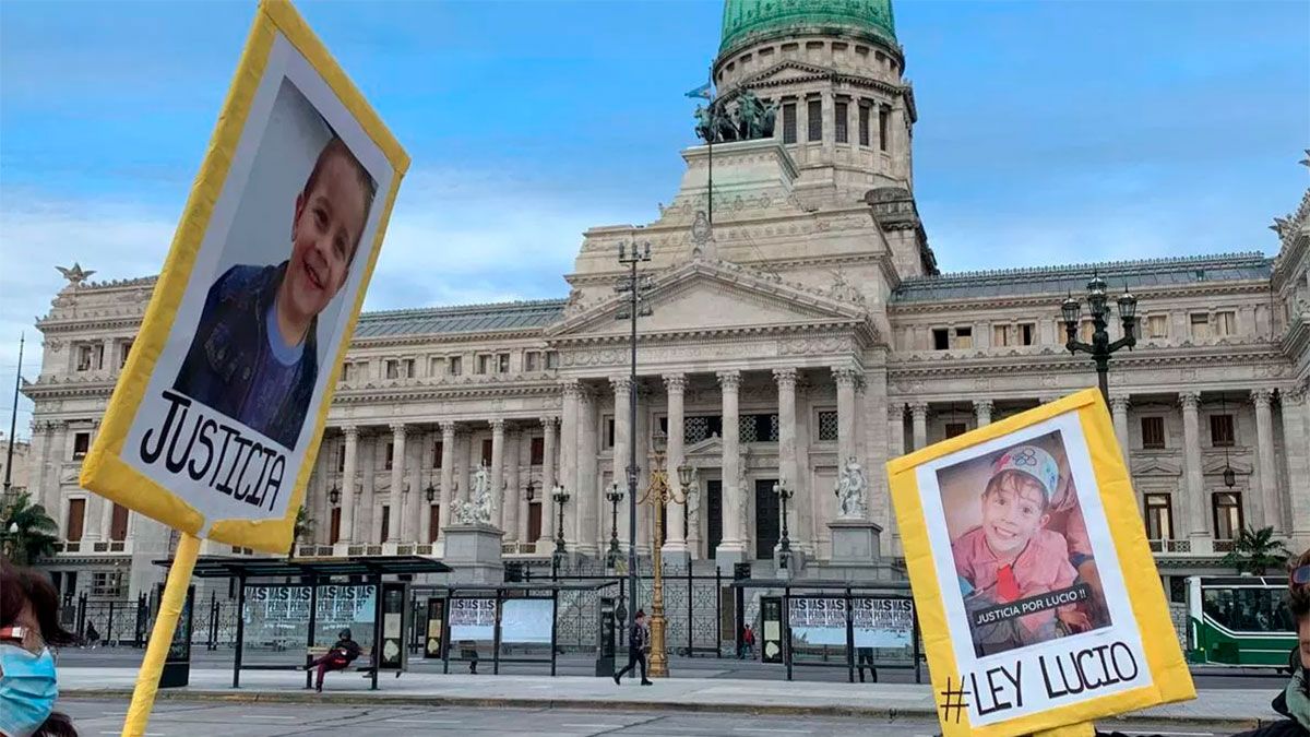 De qué trata la Ley Lucio, iniciativa que busca prevenir la violencia contra los menores de edad.