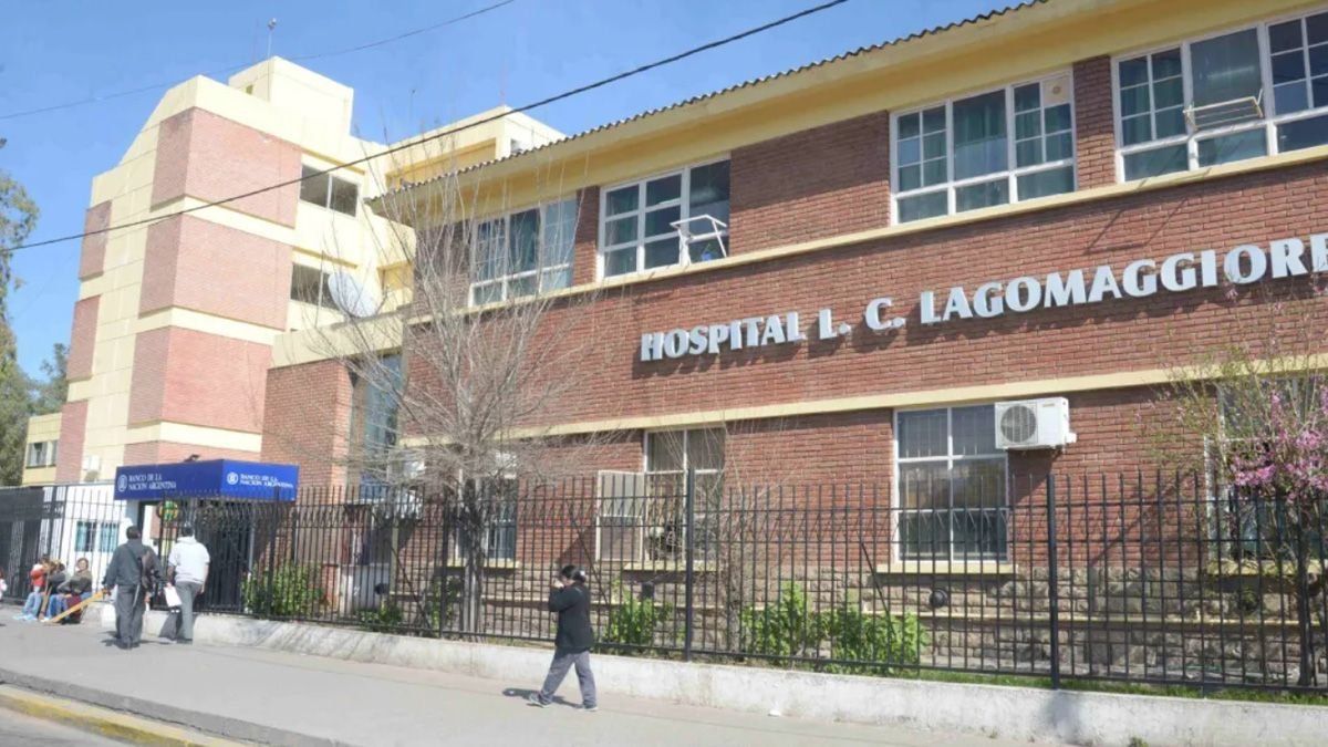 El baleado fue llevado al hospital Lagomaggiore.