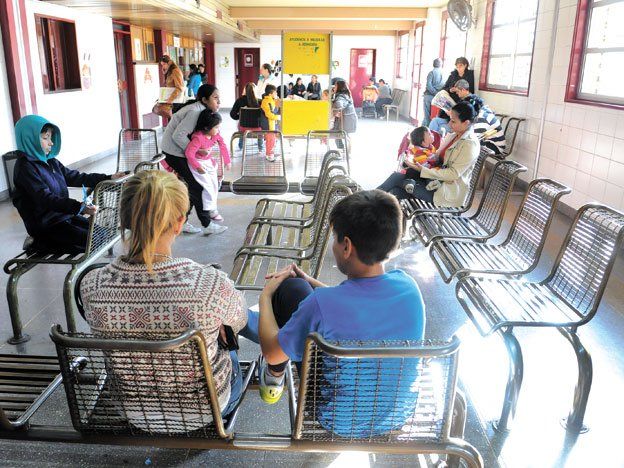 La mayoría de los cuadros de gastroenteritis que se han dado en las últimas semanas han requerido atención ambulatoria y no requirieron internación. Guardia del Notti (Imagen de archivo).