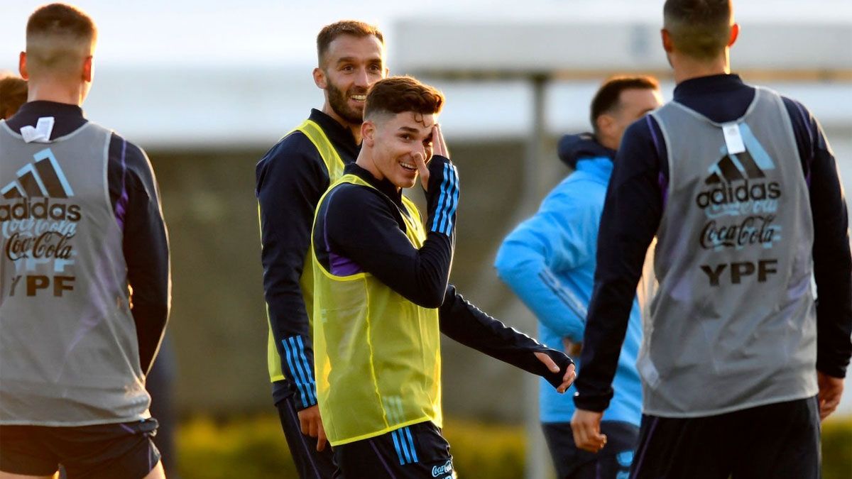 Julián Álvarez está en las primeras planas del fútbol mundial