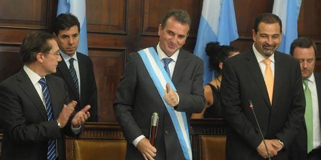 En el armado de la fórmula del PJ del 2011, Patricia Fadel iba a ser la vicegobernadora de Paco Pérez, pero en aquel momento el armado del partido le pidió que le cediera el lugar a Carlos Ciurca. En el armado de la fórmula del PJ del 2011, Patricia Fadel iba a ser la vicegobernadora de Paco Pérez, pero en aquel momento el armado del partido le pidió que le cediera el lugar a Carlos Ciurca.