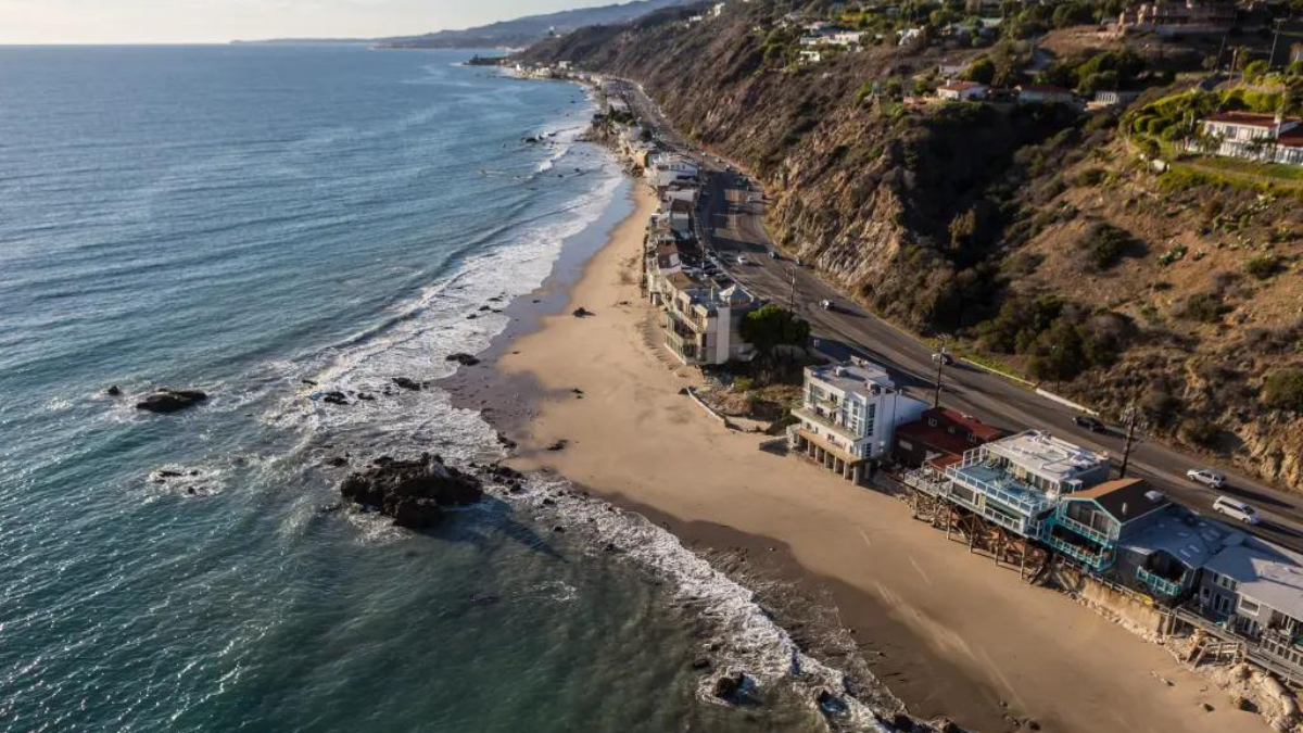 Esta playa de California es un símbolo de la exclusividad y la belleza natural de la Costa Oeste de Estados Unidos. Esta playa de California es un símbolo de la exclusividad y la belleza natural de la Costa Oeste de Estados Unidos.