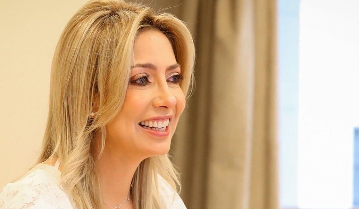 Fabiola Yáñez: Fiambrola Chiruza Florero, según Google