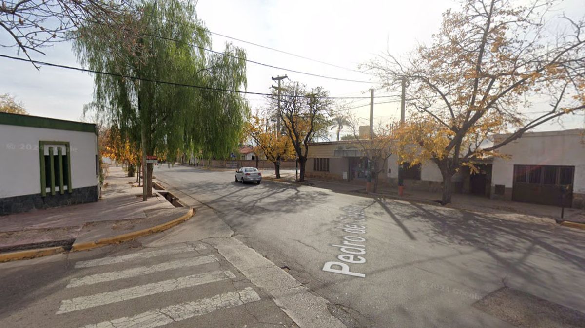 Hugo Antonio Olguín, de 85 años, vivía solo en su casa de calle Pedro del Castillo al 3.900, de Guaymallén. Hugo Antonio Olguín, de 85 años, vivía solo en su casa de calle Pedro del Castillo al 3.900, de Guaymallén. 