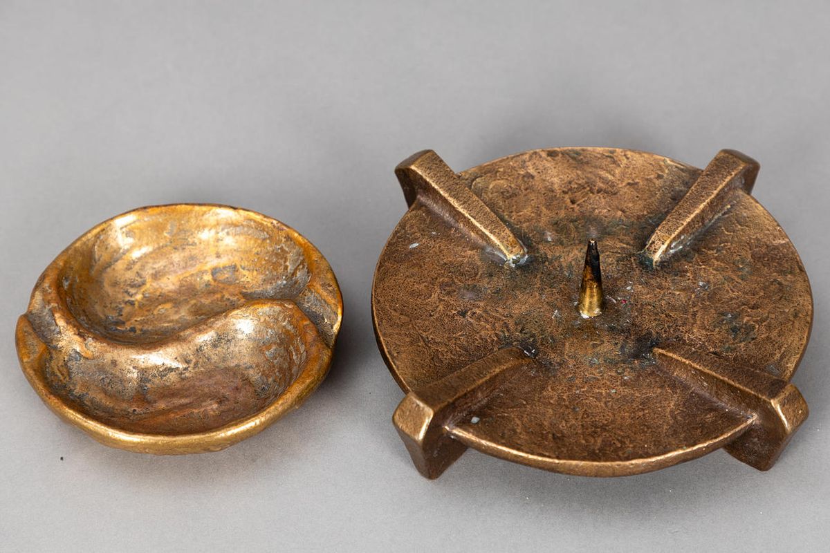 Algunos objetos de bronce pueden limpiarse con un pa&ntilde;o de microfibra.&nbsp;