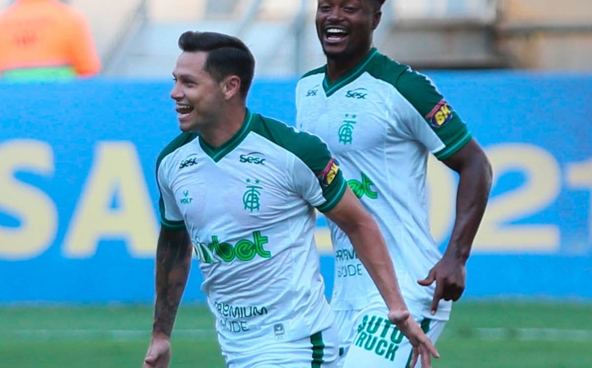 Mauro Zárate hizo un golazo, el primero en el América MG