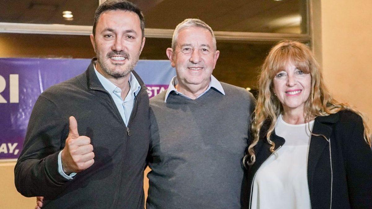 Julio Cobos junto a Luis Petri y a Patricia Giménez, los precandidatos por Cambia Mendoza que obtuvieron un gran apoyo en las PASO.&nbsp;