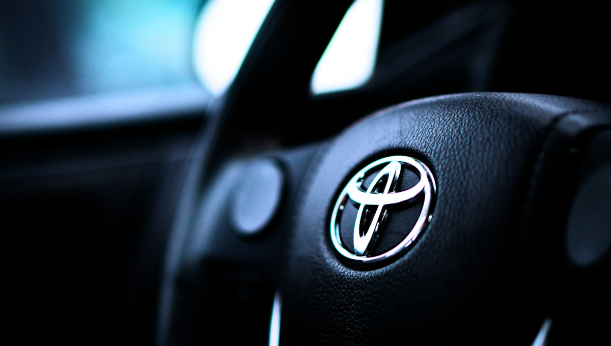Toyota presentó una actualización en uno de sus sedanes más vendidos