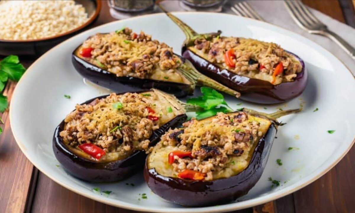 Estas berenjenas también se pueden hacer con otras coberturas o incluso rellenas. Estas berenjenas también se pueden hacer con otras coberturas o incluso rellenas.