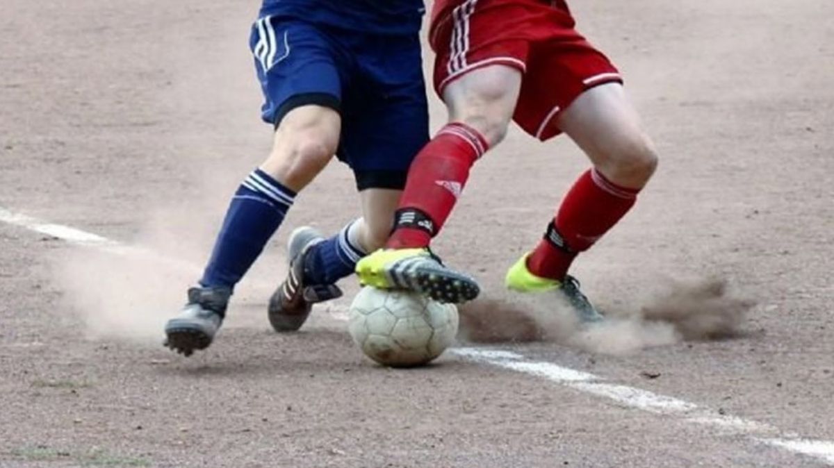 Una jueza de Córdoba le prohibió a un hombre que no cumple con la cuota alimentaria jugar un torneo de fútbol con sus amigos Una jueza de Córdoba le prohibió a un hombre que no cumple con la cuota alimentaria jugar un torneo de fútbol con sus amigos