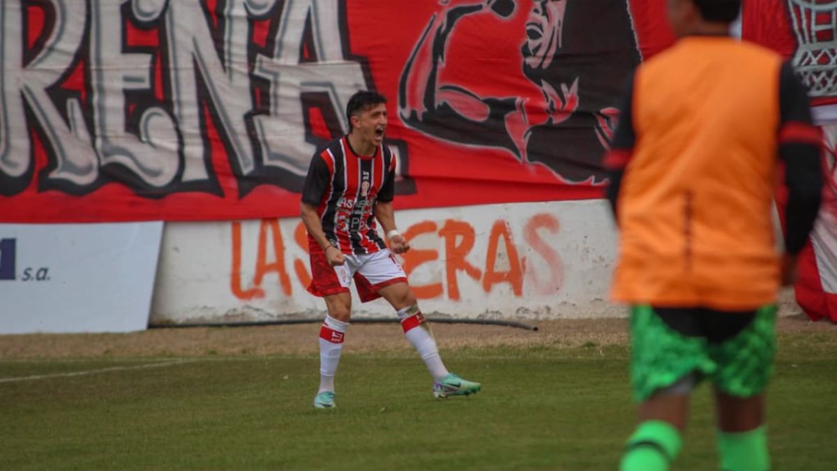Huracán ganó de local.