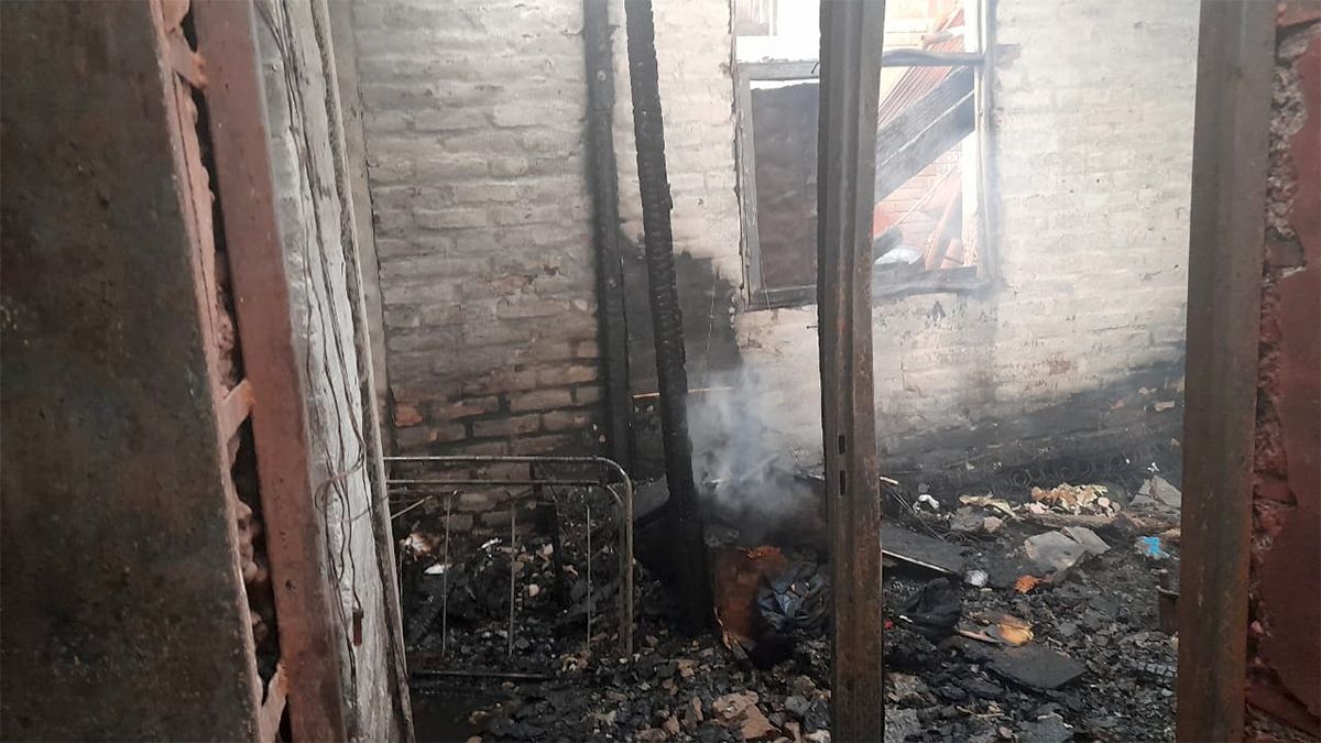 The Maipú fire left behind a devastating scene.