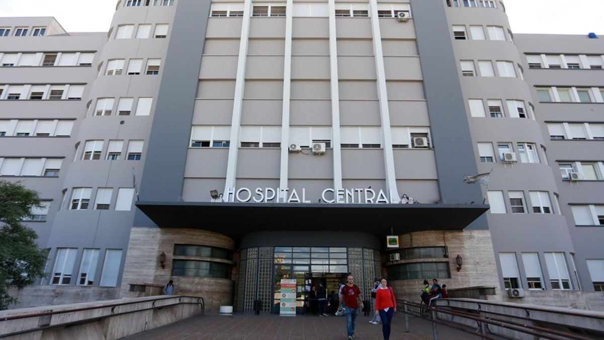 La víctima del grave accidente en la ruta 7, en Uspallata, terminó en el Hospital Central.