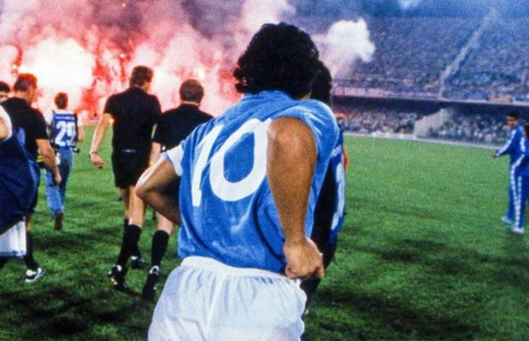 Nápoles prepara el aplauso más grande de la historia porque murió Maradona