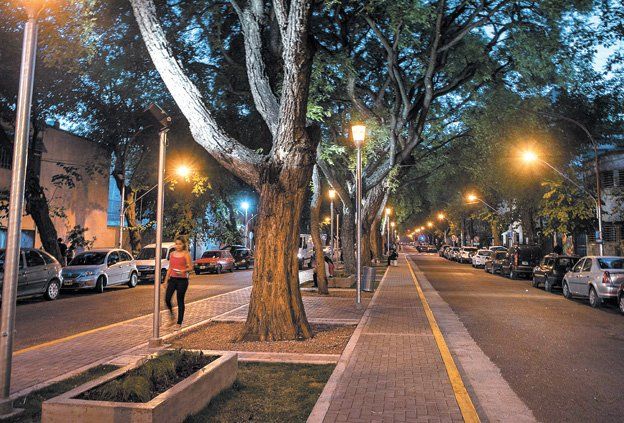Si una luminaria deja de funcionar, es el municipio el que debe ponerla nuevamente en funcionamiento.