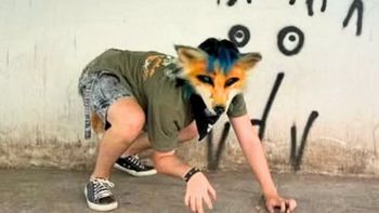 La avanzada Therian, entre la alarma por ataques en la vía pública y su nueva escuela La avanzada Therian, entre la alarma por ataques en la vía pública y su nueva escuela