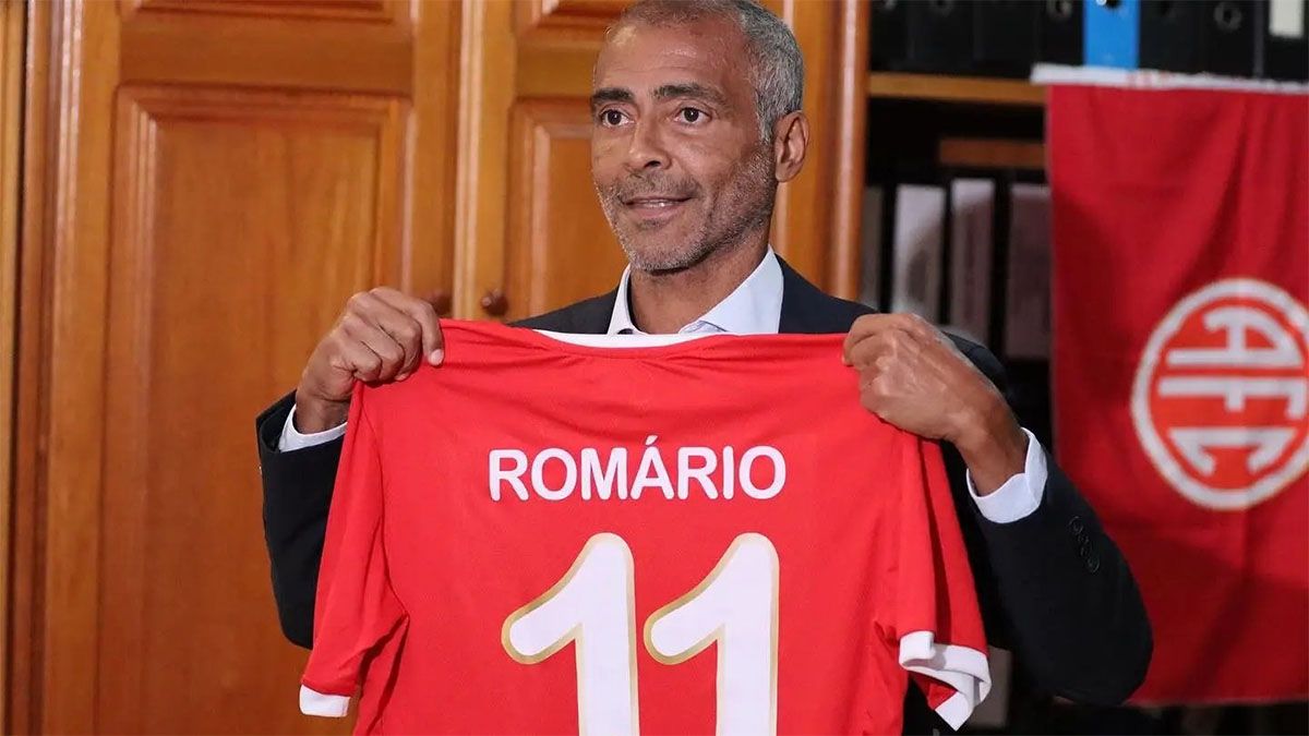 Romario.