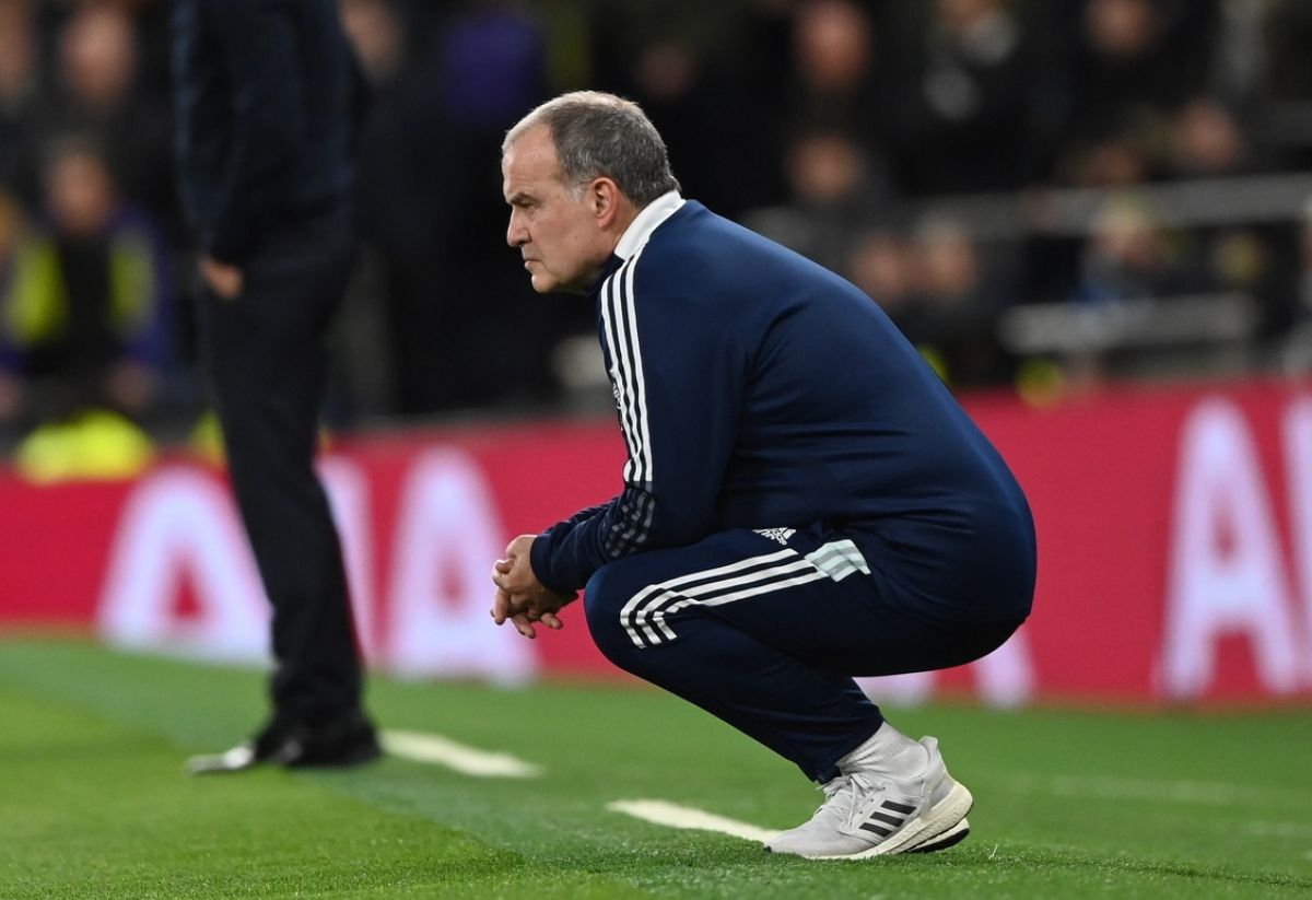 Marcelo Bielsa clasificó a Argentina y a Chile a los mundiales 2002 y 2010, ahora dirigirá a Uruguay