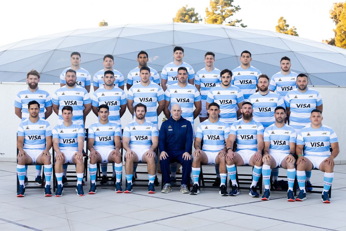 La foto oficial del plantel de Los Pumas para jugar con Francia.