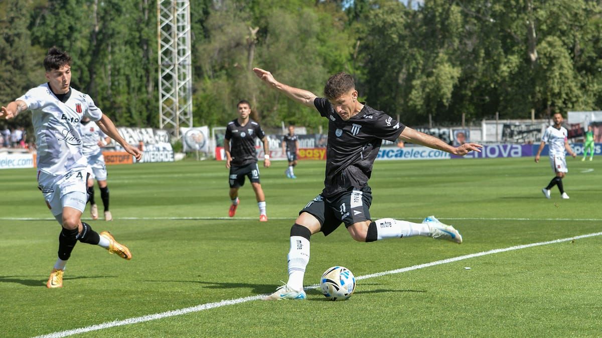 Gimnasia y Esgrima buscar&aacute; el ascendo a la Primera Divisi&oacute;n del f&uacute;tbol argentino.