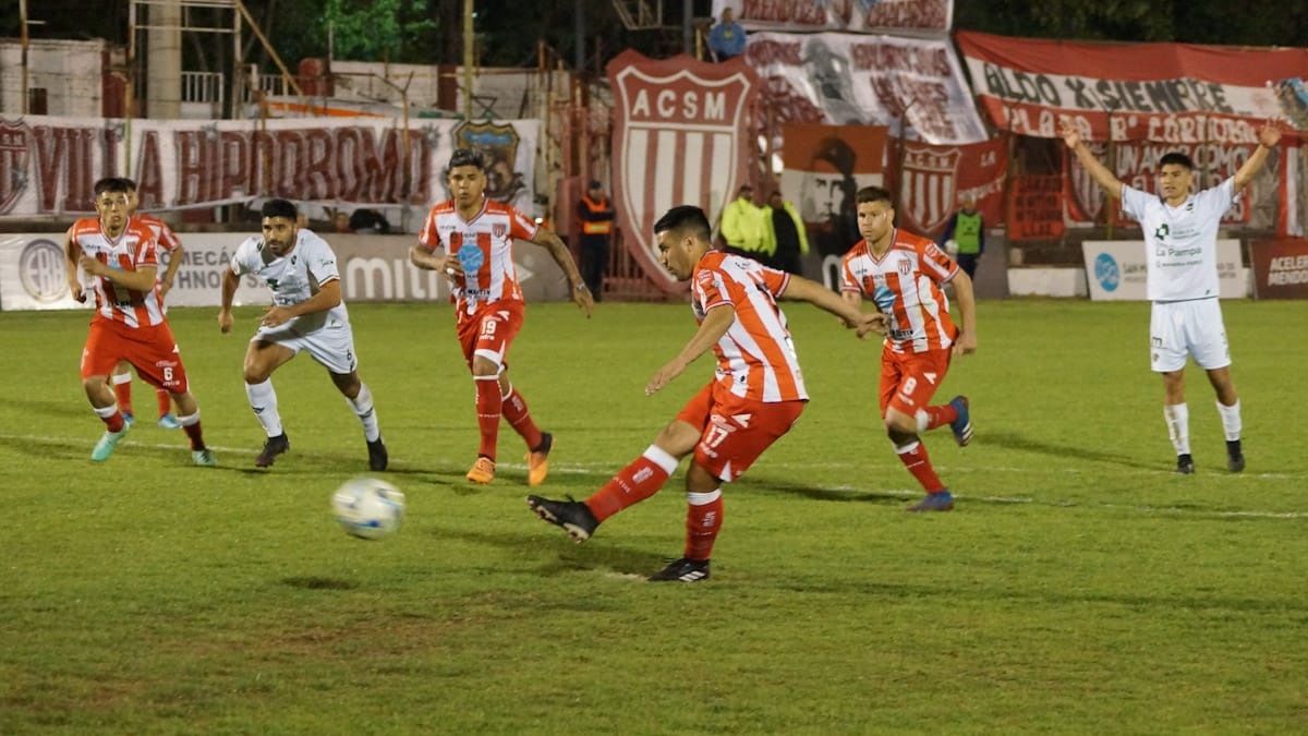 El Albirrojo intentará ganar en su cancha ante uno de los mejores equipos del Federal A. El Albirrojo intentará ganar en su cancha ante uno de los mejores equipos del Federal A.