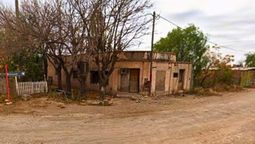 La esquina de calle Costa Flores y Thames, en Perdriel, Luján de Cuyo, donde sucedió el asesinato de Gerardo Giménez. Imagen: Google Maps. La esquina de calle Costa Flores y Thames, en Perdriel, Luján de Cuyo, donde sucedió el asesinato de Gerardo Giménez. Imagen: Google Maps.