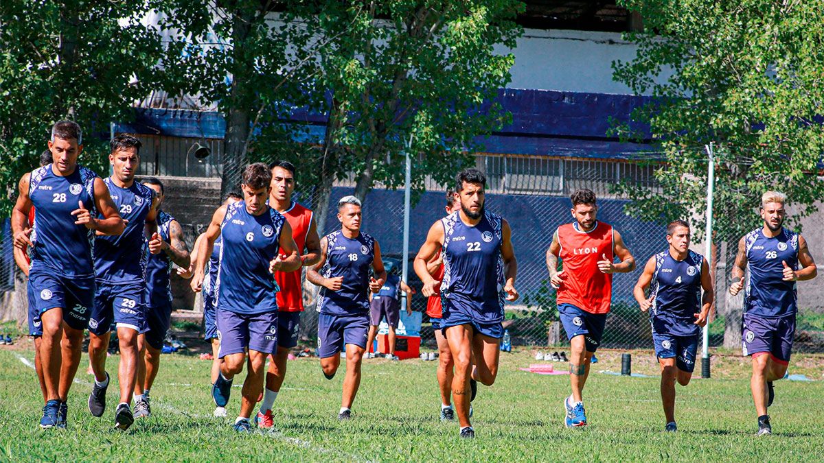 Federico Díaz se hizo cargo del entrenamiento de la Lepra. (Gentileza Prensa CSIR).