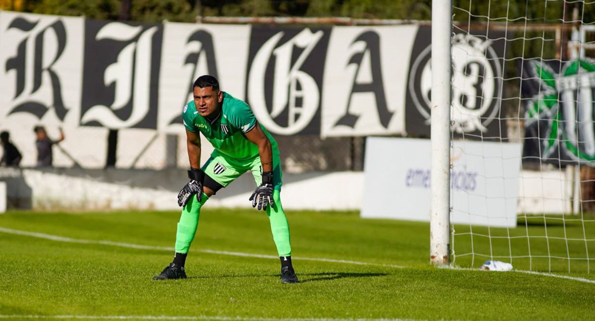 El arquero Brian Olivera palpitó el choque de Gimnasia y Esgrima ante San Martín de San Juan, que se jugará este domingo en el estadio Víctor Legrotaglie.