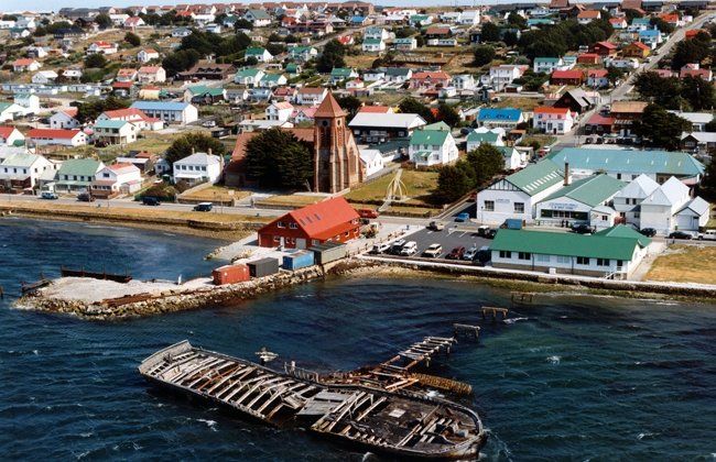 Inglaterra admitió maniobras con su Ejército en Malvinas pero negó que militarizará el Atlántico Sur