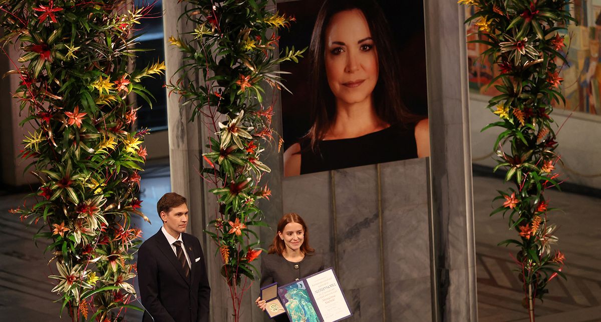 Corina Machado no llegó a la entrega del Nobel de la Paz y el premio lo recibió su hija