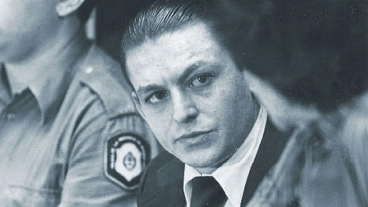 Carlos Robledo Puch, el asesino serial argentino, durante una audiencia en la que confirmaron su condena a reclusión perpetua