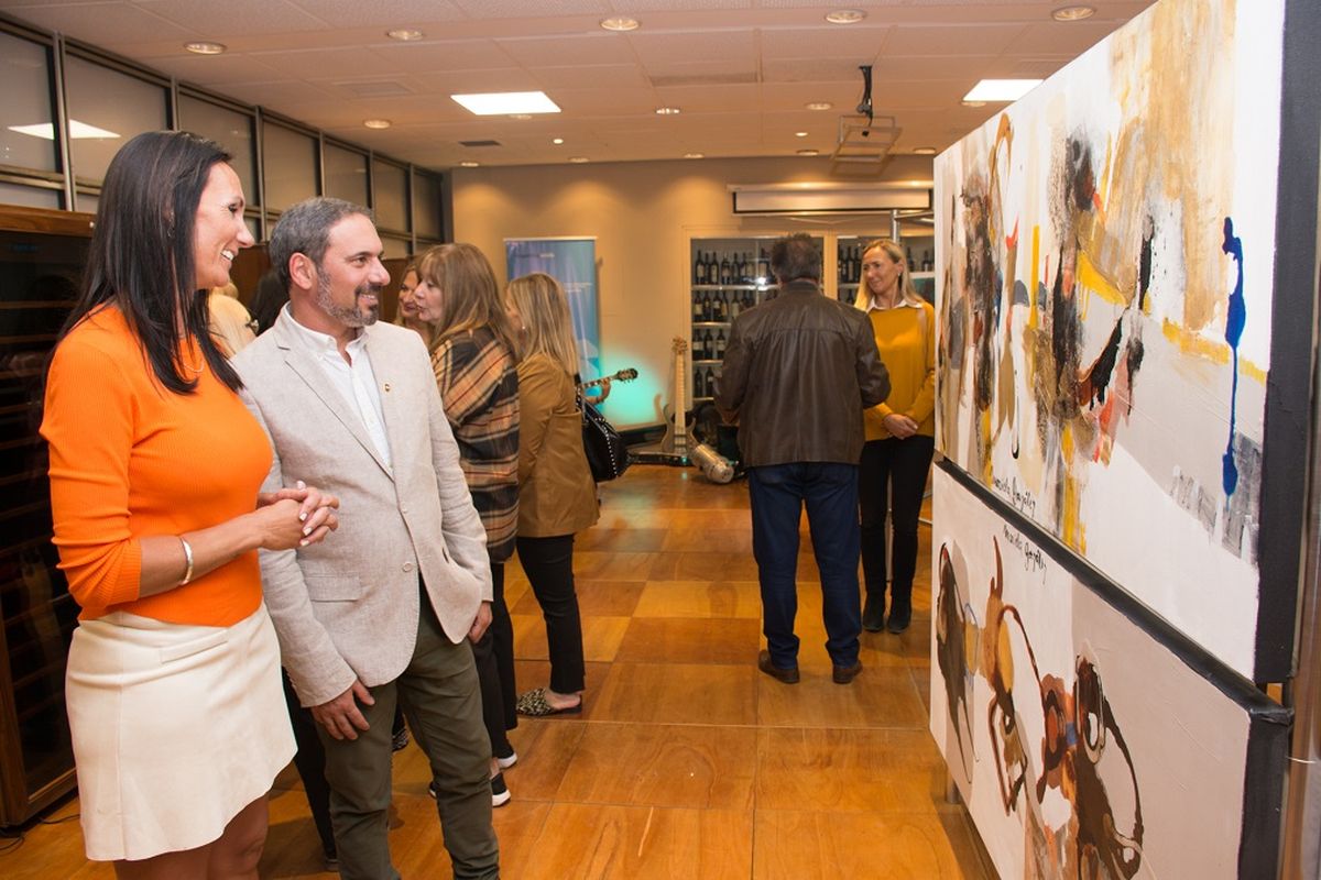 El próximo 27 de mayo el Instituto Nacional de Vitivinicultura abre sus puertas para realizar una exhibición fotográfica de retratistas mendocinos.