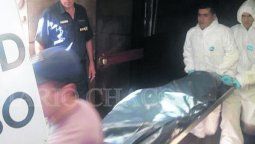Un policía mató a una adolescente en un hotel y se suicidó