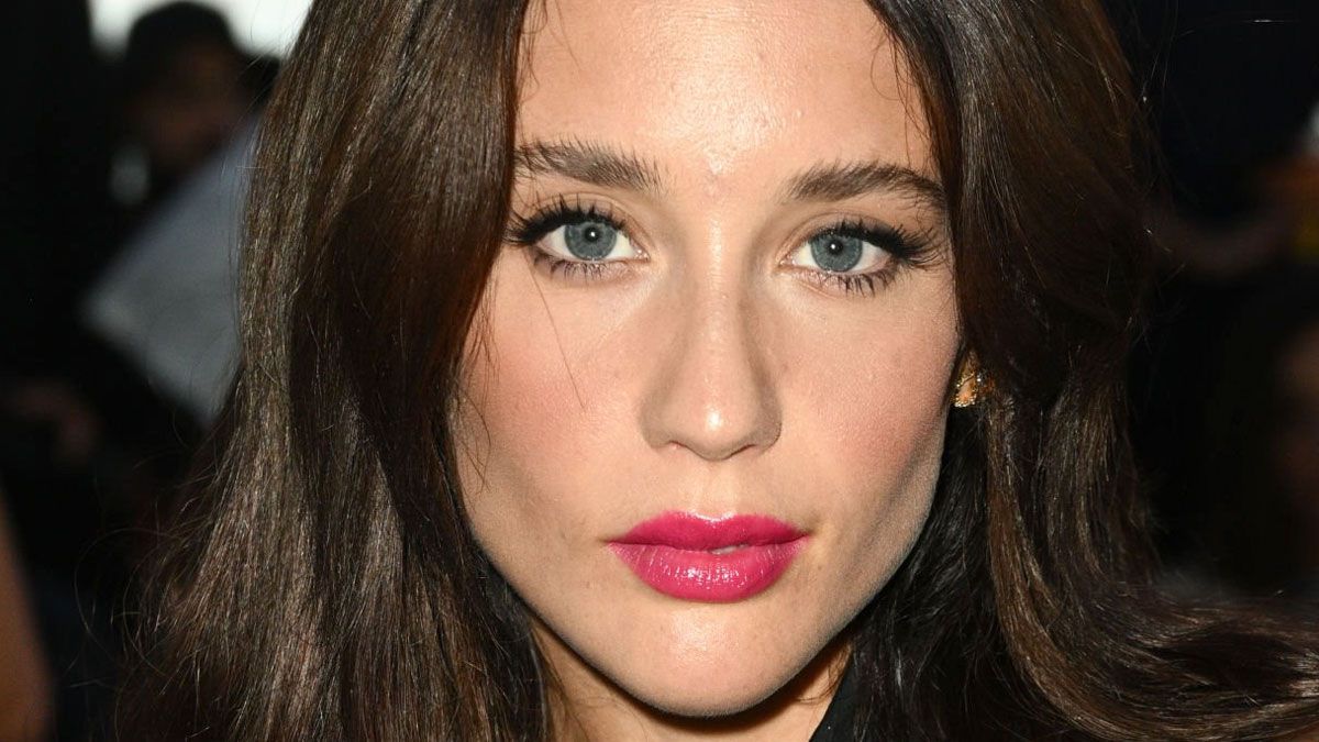 La actriz María Pedraza interpreta a Irene Solís en la pelìcula de Netflix.