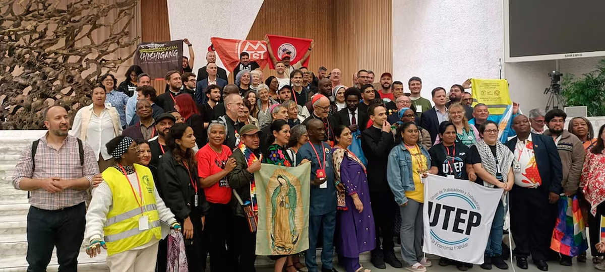 Movimientos sociales se reunieron con el papa León XIV. Movimientos sociales se reunieron con el papa León XIV.