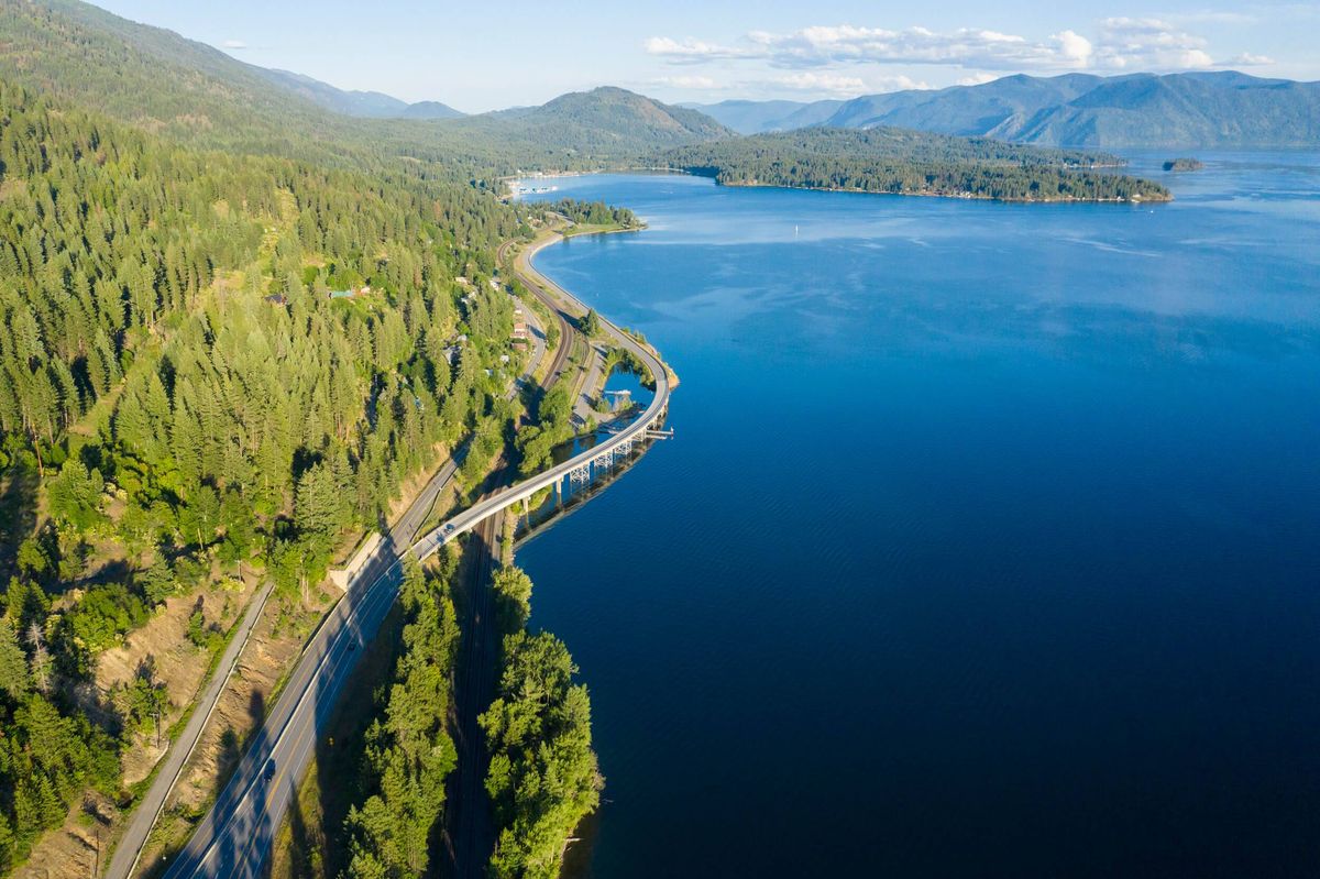 Pend Oreille es un lago único en Estados Unidos. Imagen de Freepik. Pend Oreille es un lago único en Estados Unidos. Imagen de Freepik.