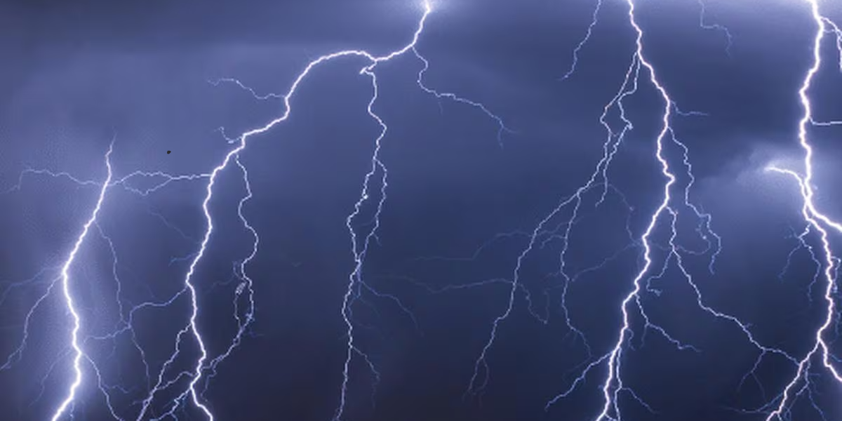 La Tormenta de Santa Rosa se observa principalmente en la zona pampeana, mesopotámica, chaqueña y en el sur de Brasil. La Tormenta de Santa Rosa se observa principalmente en la zona pampeana, mesopotámica, chaqueña y en el sur de Brasil.