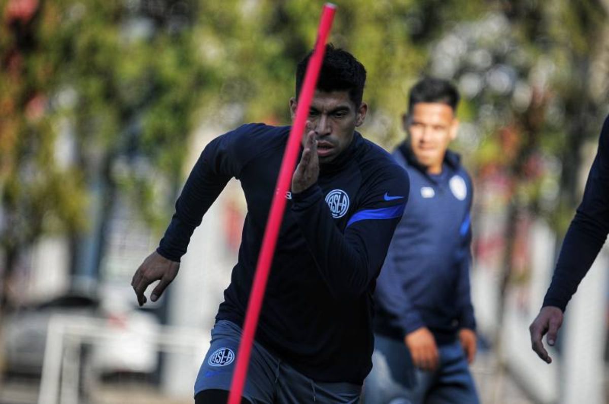Juan Ramírez, marginado en San Lorenzo por querer irse a Boca