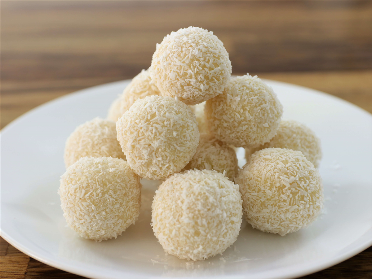 Recetas: trufas de coco sin TACC, un bocado irresistible. Recetas: trufas de coco sin TACC, un bocado irresistible.