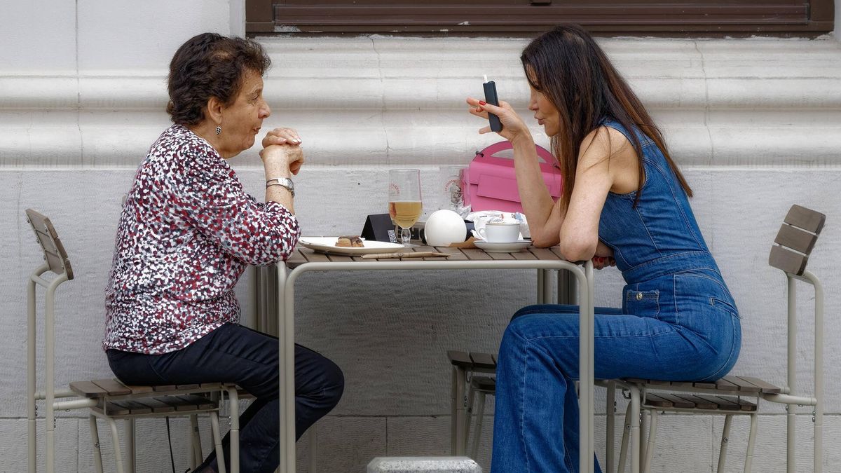 Revelador estudio responde: ¿Quién habla más? ¿Las mujeres o los hombres? Revelador estudio responde: ¿Quién habla más? ¿Las mujeres o los hombres?